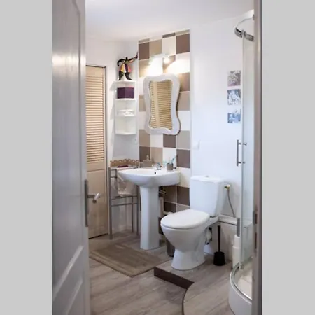 Apartament Rez-de-chaussee, A Lesquin/lille Aeroport *