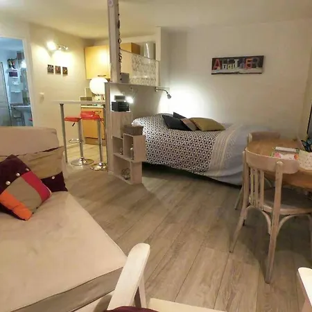 Rez-de-chaussee, A Lesquin/lille Aeroport