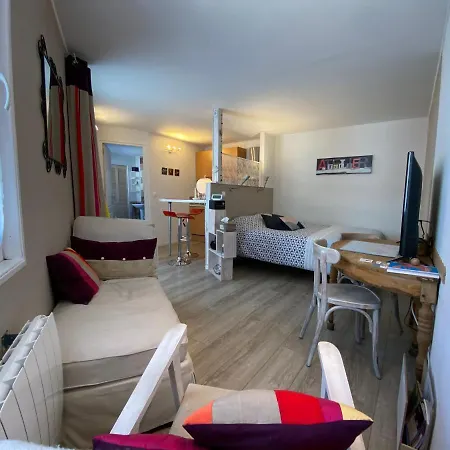 Rez-de-chaussee, A Lesquin/lille Aeroport Apartament Lesquin