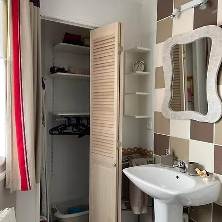 Rez-de-chaussee, A Lesquin/lille Aeroport